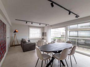 Apartment located close to the beach